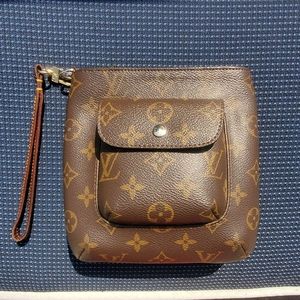 Louis Vuitton Vintage Partition Clutch